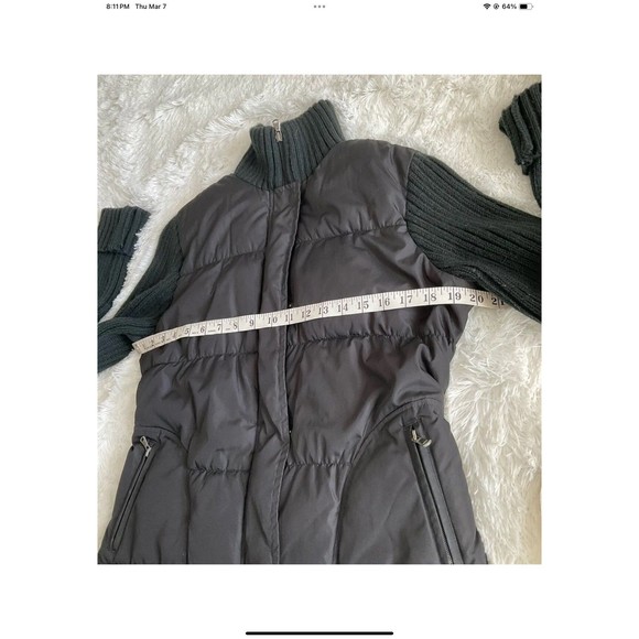 United Colors of Benetton Puffer Jacket W/Sweater Sleeves Full Zip Size 44/XS - Picture 6 of 10